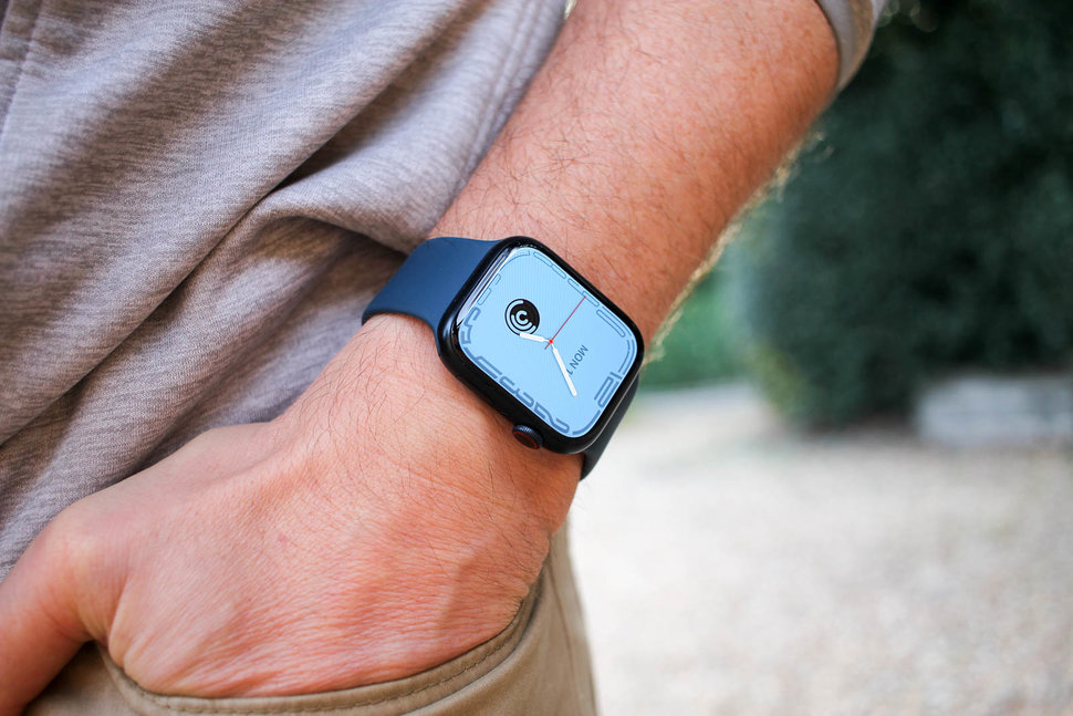 A man wearing an Apple Watch